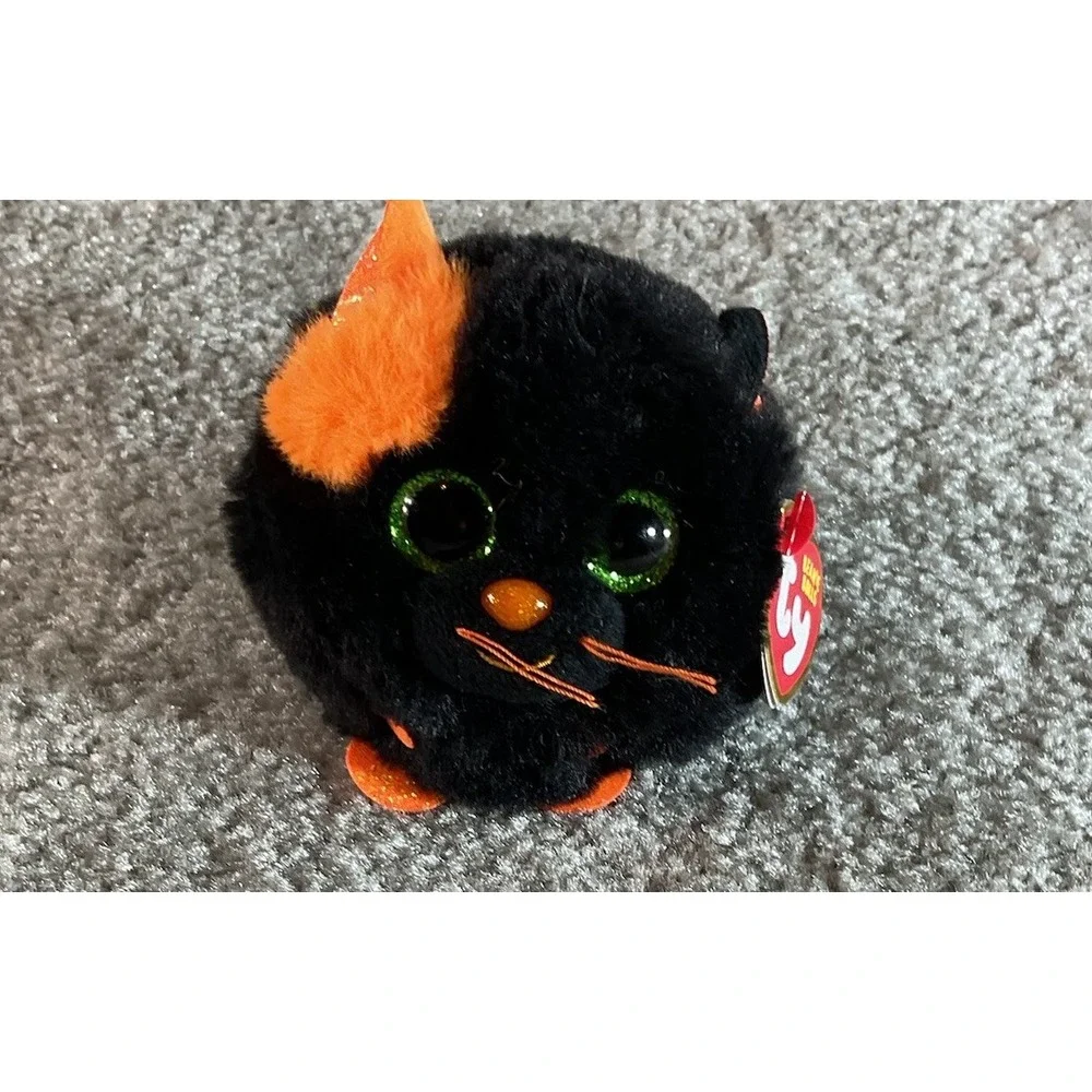 The‎ Beanie Balls Collection Salem